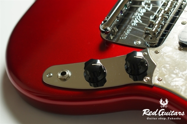 Made in Japan Traditional ’70s Mustang - Candy Apple Red